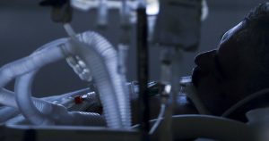 Otros padecimientos complican la respuesta del cuerpo a la COVID-19. Foto: Natacha Pisarenko, AP.