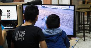 Los cursos online gratis de creación de videojuegos te enseñarán a crear desde cero tus propias aventuras gráficas, conocer las tecnologías y lenguajes de programación. Foto: Moisés Pablo, Cuartoscuro. 