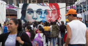 La propuesta señala que la tasa del 16 por ciento de IVA a estos productos constituye un impuesto aplicado a un grupo con motivo de su condición biológica y por lo tanto es discriminatorio. Foto: Archivo, Cuartoscuro. 