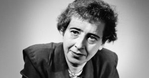 Hannah Arendt fue una filósofa y teórica política alemana, de religión judía, y una de las personalidades más influyentes del siglo XX. Foto: Especial