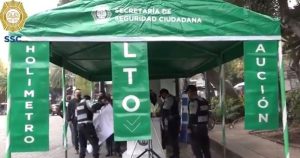 El personal contará con un "Alcostop", un aparato de alta tecnología que al acercarlo a la cabina del automóvil mide en el ambiente la presencia de niveles de alcohol. Foto: Captura de video