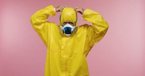 En un panorama de incertidumbre como el que vivimos, es lógico preguntar quién copia a quién, ¿la realidad a la ficción o la ficción a la realidad? Foto: Especial