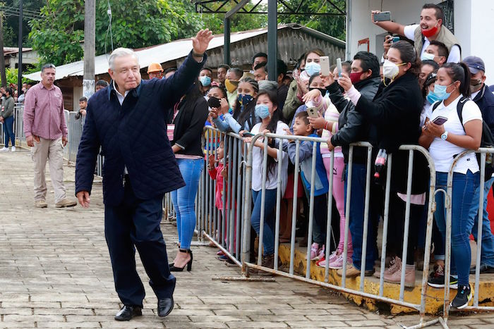 GIRA-AMLO-PANDEMIA-1