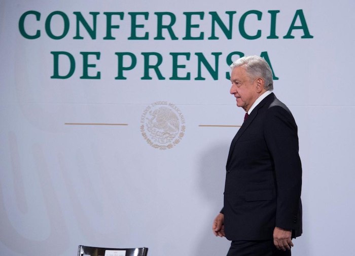 El Presidente de México a su arribo al Salón Tesorería de Palacio Nacional.