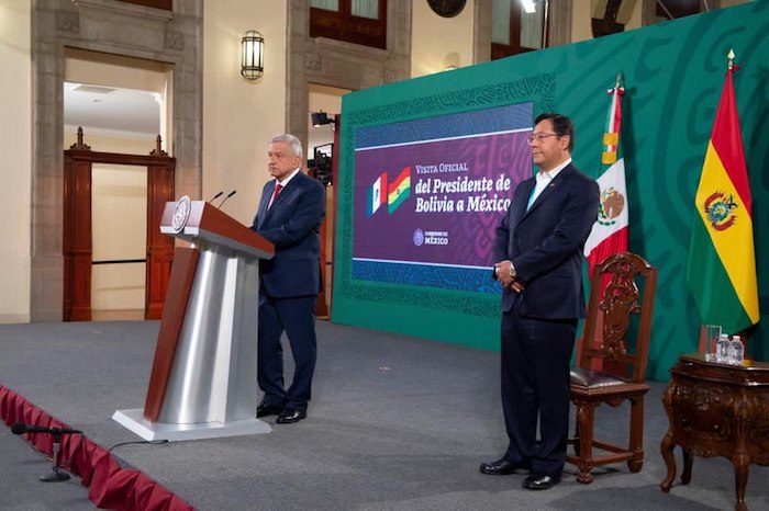 Los presidentes de México y Bolivia en Palacio Nacional. 