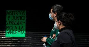 Comercio de la Ciudad de México cerrado por la pandemia.