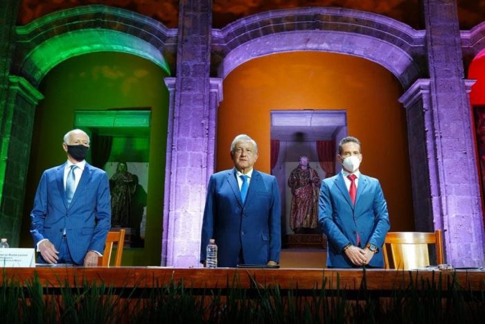 niño-de-rivera-amlo-daniel-becker