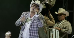 El cantante Julión Álvarez. Foto: Cuartoscuro