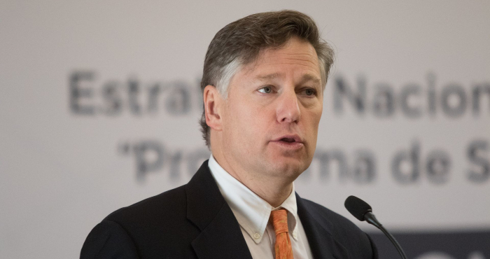 Landau ha encabezado el endurecimiento de la política de visas y permisos en EU.