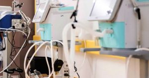 El hombre 76 años fue encontrado sin vida por trabajadores del hospital. Foto: EFE