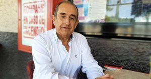 Tras ser detenido, Cobo aceptó sin poner resistencia. Foto: Facebook @Luis Cobo