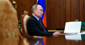 El Presidente ruso Vladimir Putin sigue contando hasta ahora con el respaldo de los oligarcas de su país. Foto: AP. 