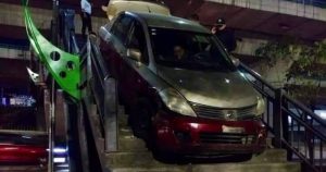 Mediante redes sociales se reportó el suceso y se compartieron distintas imágenes y videos. Foto: Twitter vía @DiegoEmiio