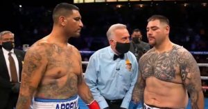 Andy Ruiz regresó al Dignity Health Sports Park de Carson (California) y triunfó. Foto: Especial vía AS México. 