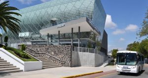 El profesor de la BUAP habría amenazado a su víctima con hacerle daño a su familia.  Foto: Facebook @BUAPoficial  