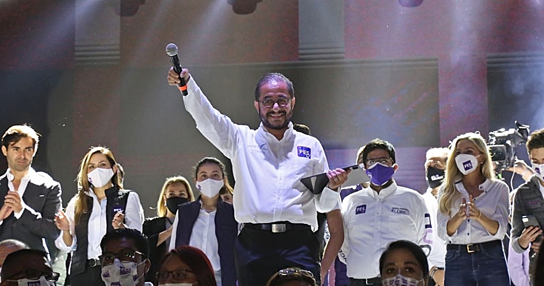 Hugo Eric Flores dirigió el Partido Encuentro Social, actualmente es Diputado de Morena.