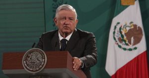 La aprobación presidencial bajó a 56 por ciento. Foto: Moisés Pablo, Cuartoscuro.