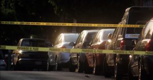 Los presuntos responsables habrían dejado junto a los cuerpos una manta con un mensaje. Foto: Margarito Pérez, Cuartoscuro.