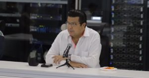 Armando Cabada, Presidente Municipal de Juárez. Foto: Twitter @MunicipioJuarez