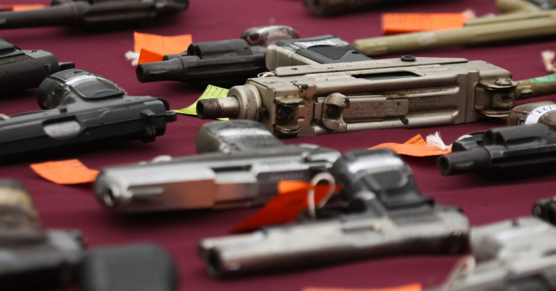 El acceso de armas entre pandillas en países latinoamericanos viene de su tráfico desde Estados Unidos. Foto: Carlos Cabal Obrador, Cuartoscuro.