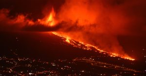 La erupción volcánica en El Paso (La Palma). Foto: Miguel Calero, EFE 