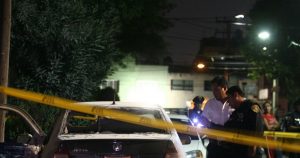 Ambos se encontraban en un Volkswagen Vento, de color gris, el cual se encontraba estacionado con las puertas abiertas. Foto ilustrativa: Saúl López, Cuartoscuro