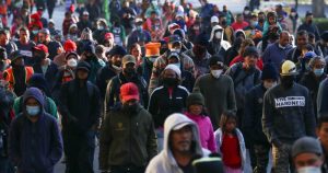 Los riesgos que corren los migrantes en los trayectos entre América Latina a Estados Unidos son diversos, pero las condiciones precarias del transporte figuran cada vez más en la lista. Foto: Cuartoscuro