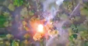 El cártel presuntamente atacó la localidad michoacana con un dron. Foto: Captura de pantalla.