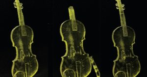 Las reparaciones pueden efectuarse a temperatura ambiente y el único requisito para que el proceso se lleve a cabo correctamente es la presencia de luz LED. Foto: UNSW