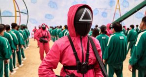 En esta serie coreana, todos los jugadores se encuentran en una situación financiera desesperada, desencadenada por diferentes vivencias. Es entonces cuando reciben una extraña invitación a un juego de supervivencia. Foto: Netflix