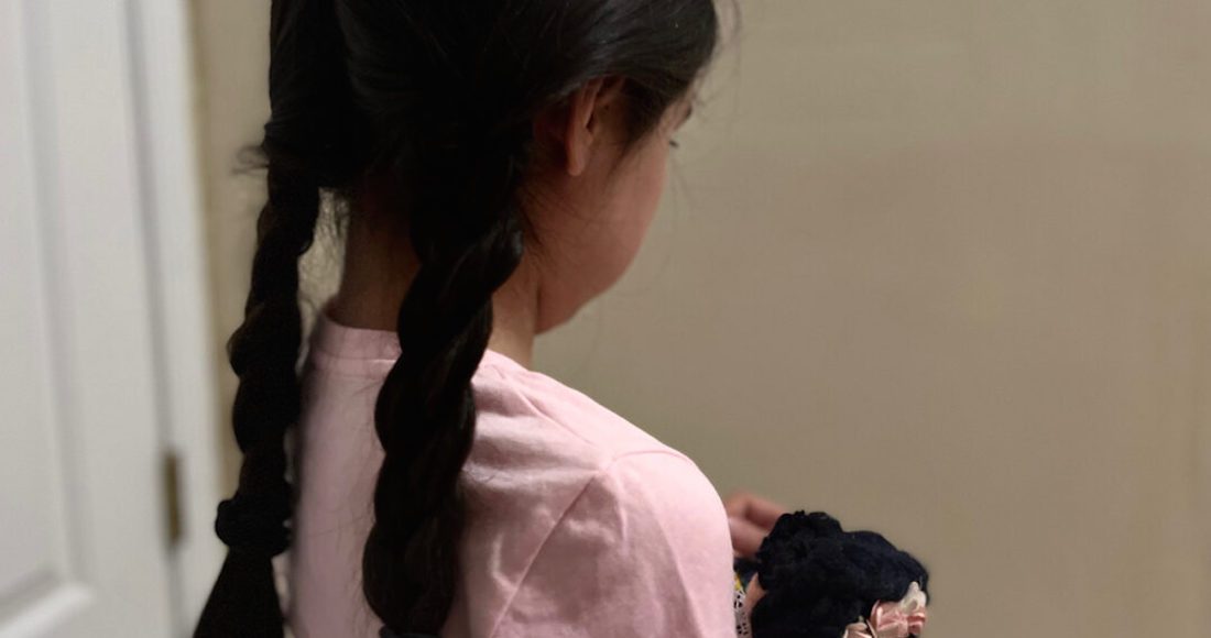 En 2018, Yanira y su hija María, que entonces tenía seis años, emprendieron el viaje desde El Salvador con destino a Estados Unidos. Foto: Nayeli Cardona, Pexels, vía La Verdad.