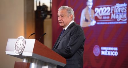 El Presidente Andrés Manuel López Obrador en su conferencia desde Palacio Nacional.