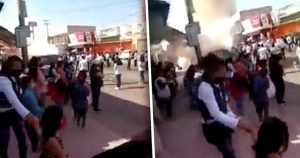 El momento de la explosión en Balcones del Sur Creditos: Foto: Mariana Camarillo vía Periódico Central.

Leer Más: https://www.periodicocentral.mx/pagina-negra-s/tragedias/imagenes-fuertes-este-es-el-momento-exacto-de-la-explosion-en-balcones-del-sur/23646/#ixzz7OCwI1C7e
Follow us: @CentralPuebla on Twitter