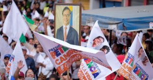 El izquierdista Gustavo Petro lidera las encuestas en Colombia. Foto: Twitter @alfonsoprada
