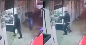 Los hechos se registraron la noche del martes 31 de mayo en un negocio equipo de audio, ubicado en Boulevard Xonacatepec y Privada Fresno, a la altura de la autopista México-Puebla. Foto: Captura de video.