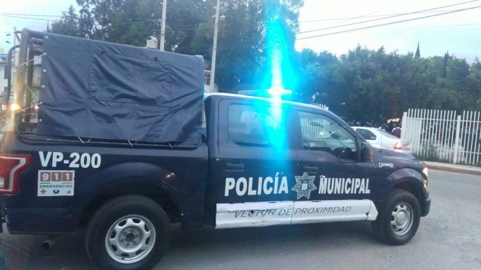 La Policía Municipal acudió al lugar de los hechos, pero fueron agredidos por los habitantes.
