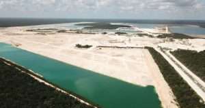 El Presidente Andrés Manuel López Obrador había advertido que procederían legalmente contra la empresa Calica, de la estadounidense Vulcan. Foto: Cuartoscuro.