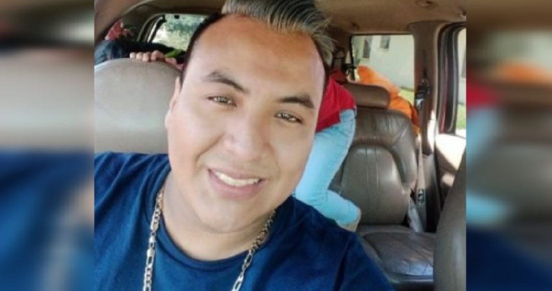 El reportero y locutor Pedro Pablo Kumul de AX Noticias. Foto: Captura de pantalla vía RíoDoce