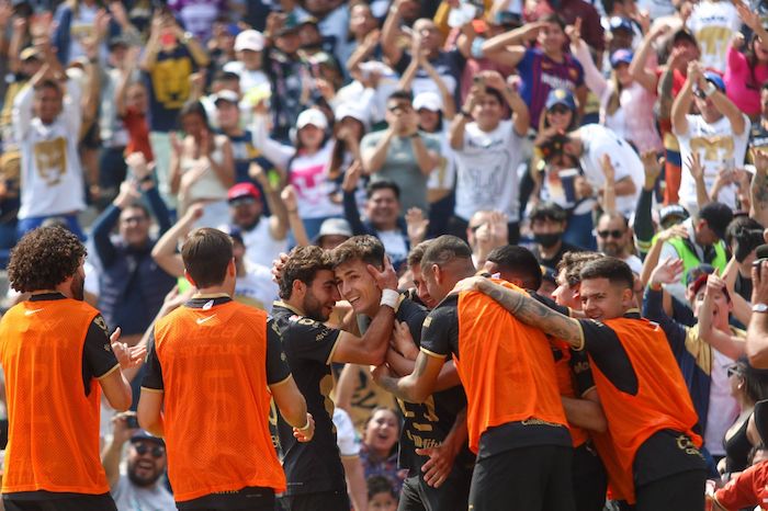 Juan Ignacio Dinenno anotó el tercer gol de Pumas, en el juego contra el León.