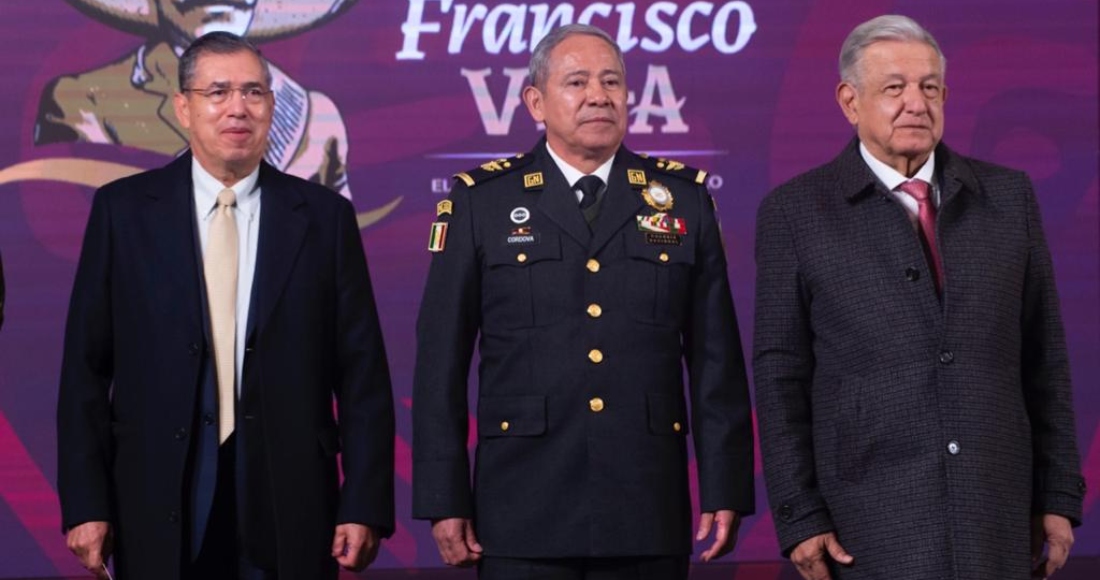 El Presidente Andrés Manuel López Obrador informó la mañana de este lunes cambios en el Gabinete de Seguridad, luego de la renuncia de Ricardo Mejía Berdeja, quien era Subsecretario de Seguridad Pública y Protección Ciudadana federal. En su lugar quedará Luis Rodríguez Bucio, Comandante de la Guardia Nacional (GN), cargo que ahora ocupará el General David Córdova Campos.