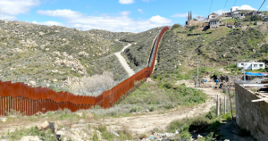 Algunas zonas de Tecate son utilizadas por traficantes para introducir de manera ilegal, personas hacia Estados Unidos. Foto: Zeta. 