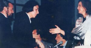 Octavio Paz en un evento.