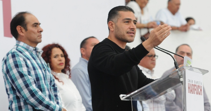 Omar García Harfuch, aspirante a Coordinador de los Comités de Defensa de la 4T en la Ciudad de México, se reunió con vecinos de la Alcaldía Magdalena Contreras como parte de su gira por las distintas demarcaciones de la capital. Foto: Daniel Augusto, Cuartoscuro