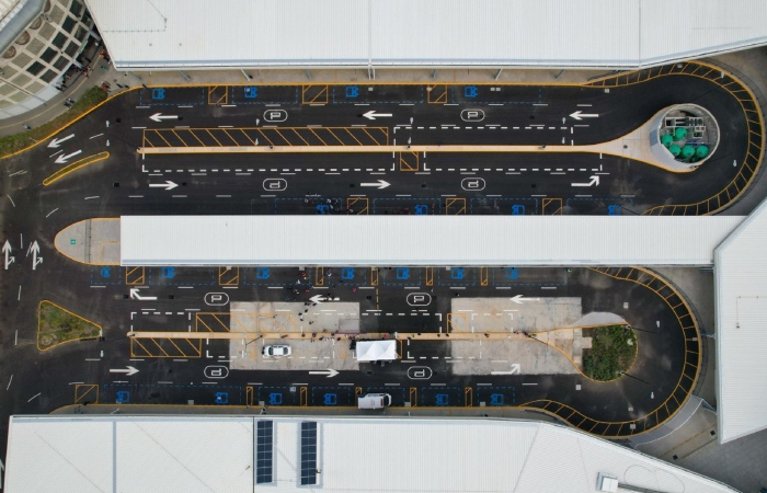 Se invirtieron 550 millones de pesos por parte de la empresa Mobility ADO, con la cual se colaboró para modificar el plan de construcción original elaborado en el sexenio anterior, y con la finalidad de priorizar la movilidad de la ciudadanía y no la construcción de una zona comercial.