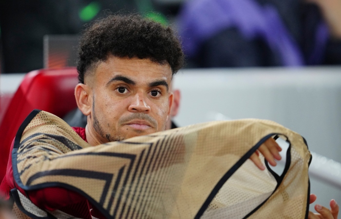 El delantero colombiano del Liverpool, Luis Díaz, previo al partido de la Liga Europa contra Tolosa, el jueves 26 de octubre de 2023, en Liverpool.