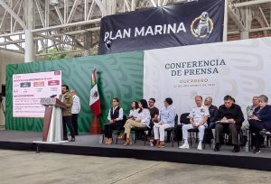 Durante la conferencia matutina del Presidente Andrés Manuel López Obrador desde el puerto de Acapulco, en Guerrero, Zoé Robledo informó que se estima que los tres hospitales del IMSS Bienestar -El Quemado, Renacimiento e Instituto Estatal de Cancerología (Iecan)-, estarán en operaciones al 100 por ciento antes de Navidad.