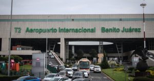 La Cámara Nacional de Aerotransportes consideró que el aumento a las tarifas aeroportuarias que entrará en vigencia a partir del 1 de enero de 2024 es “desmedido”, propone que el AICM utilice sus propios ingresos.