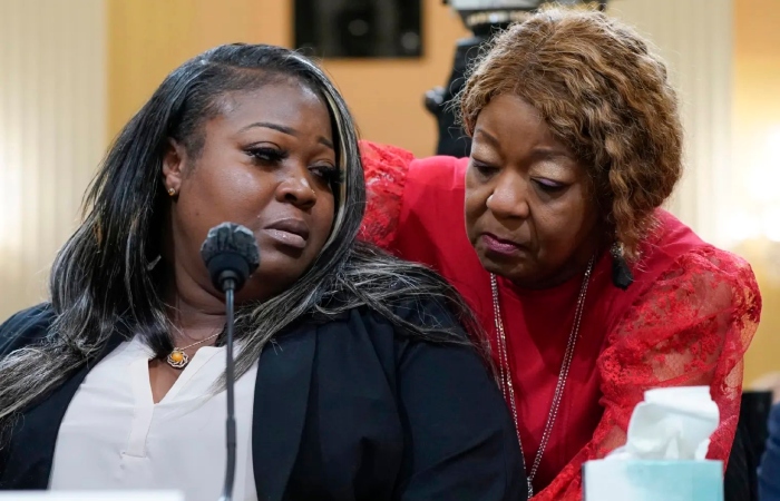 Rudy Giuliani tendrá que indemnizar a Ruby Freeman y a Shaye Moss por los daños causados producto de haberlas difamado.