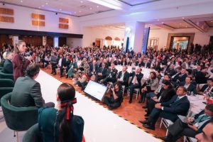 laudia Sheinbaum destacó que las obras y proyectos estratégicos de la Cuarta Transformación como el Tren Interoceánico y los puertos que se construyen en el Golfo de México permitirán fortalecer la relación con Estados Unidos. 