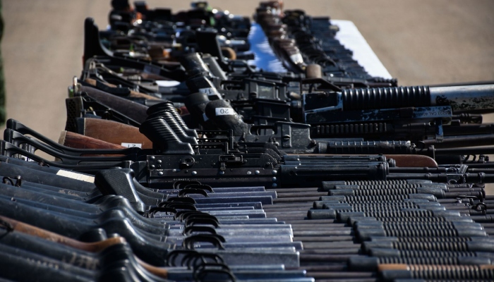 México y Estados Unidos coordinan esfuerzos para combatir el tráfico de armas. 